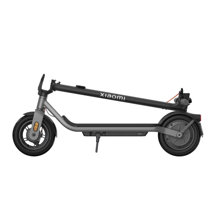 Xiaomi Electric Scooter 6 Essential | 300W Motor | 25km Range | 25km/h Top Speed | 10" Pneumatic Tyres - New - Image 4